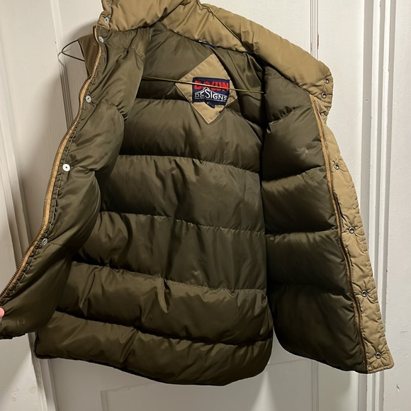 Down Designs Vests - Picture 5 of 14